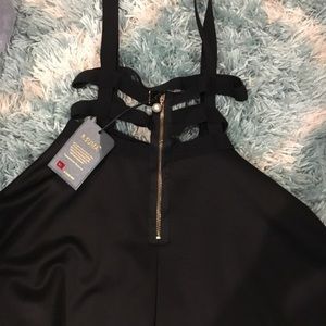 Cage style suspender circle skirt